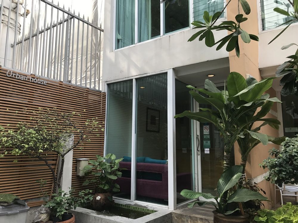 Urban House Hotel กรุงเทพมหานคร ภายนอก รูปภาพ