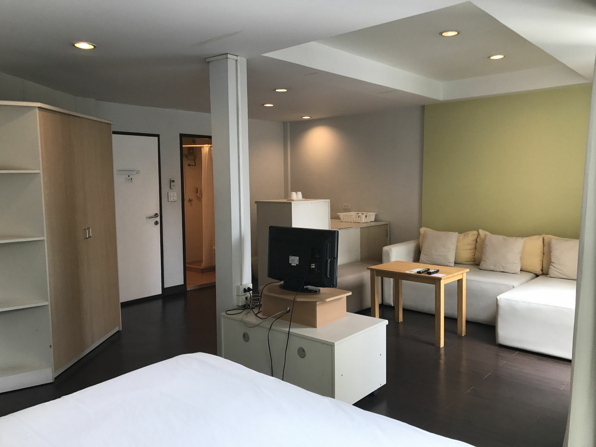 Urban House Hotel กรุงเทพมหานคร ภายนอก รูปภาพ