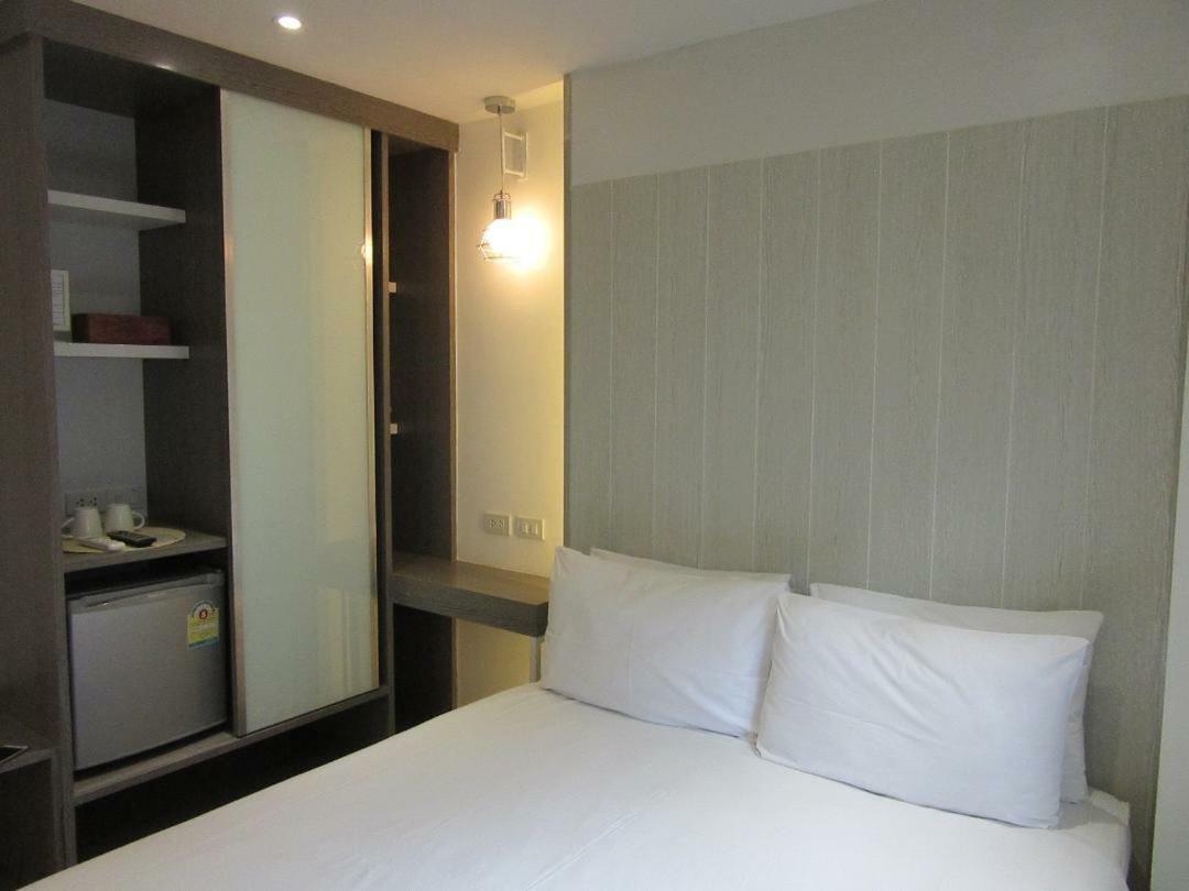 Urban House Hotel กรุงเทพมหานคร ภายนอก รูปภาพ
