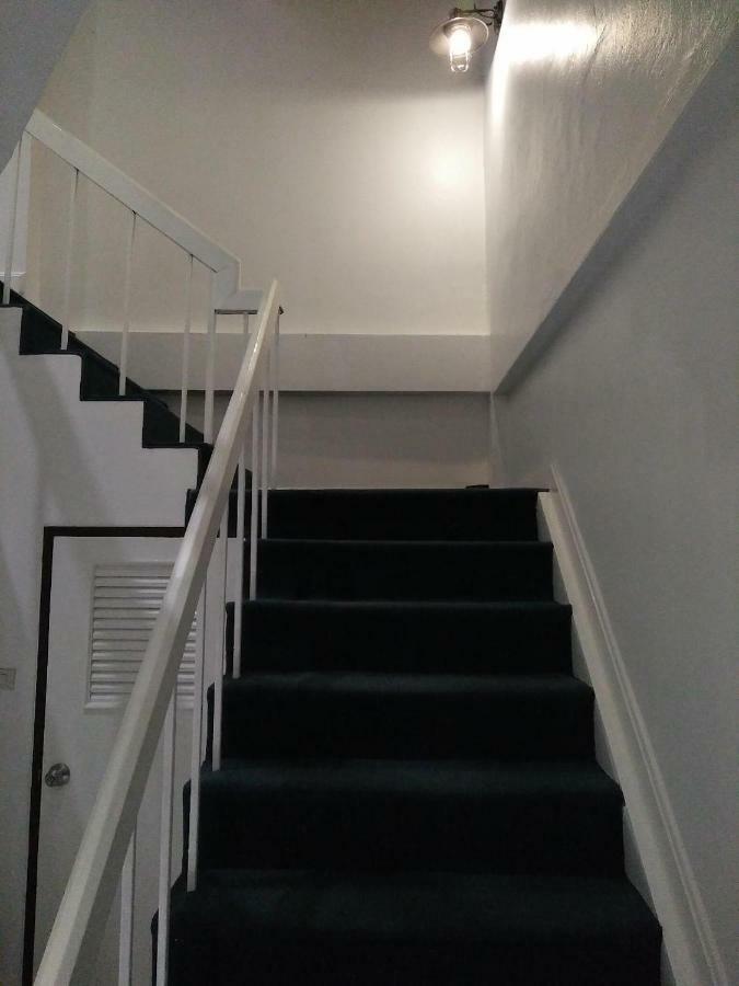 Urban House Hotel กรุงเทพมหานคร ภายนอก รูปภาพ